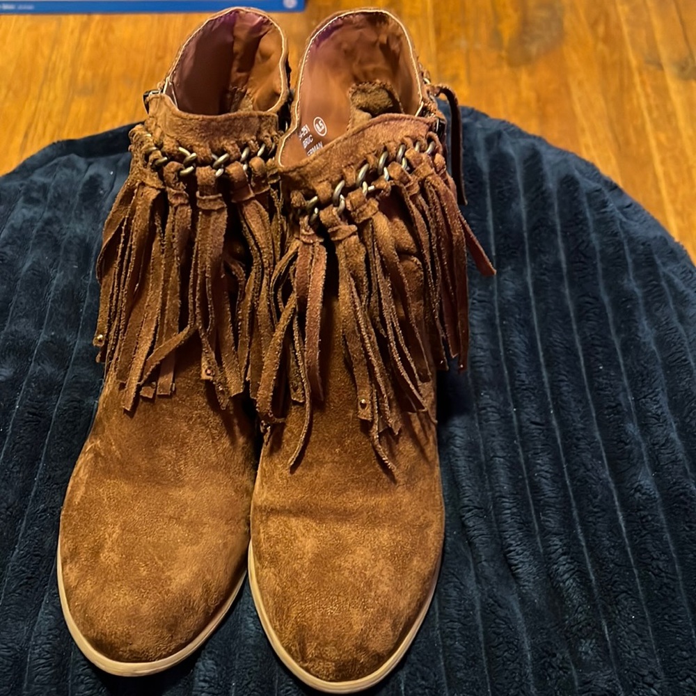 Not Rated Ayita size 8.5 Tan Fringe Bootie BNWB